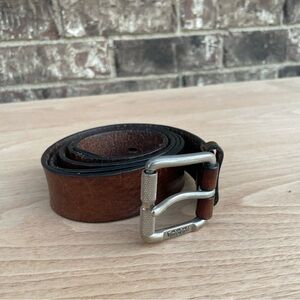 Timberland Men's‎ Brown Leather Belt Size 40 Silver Buckle Preppy Utility